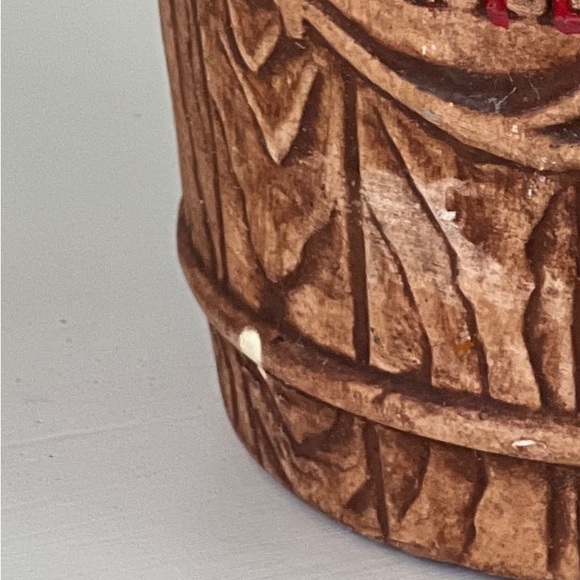 Vintage Pretzel Ceramic Bucket - Picture 2 of 2